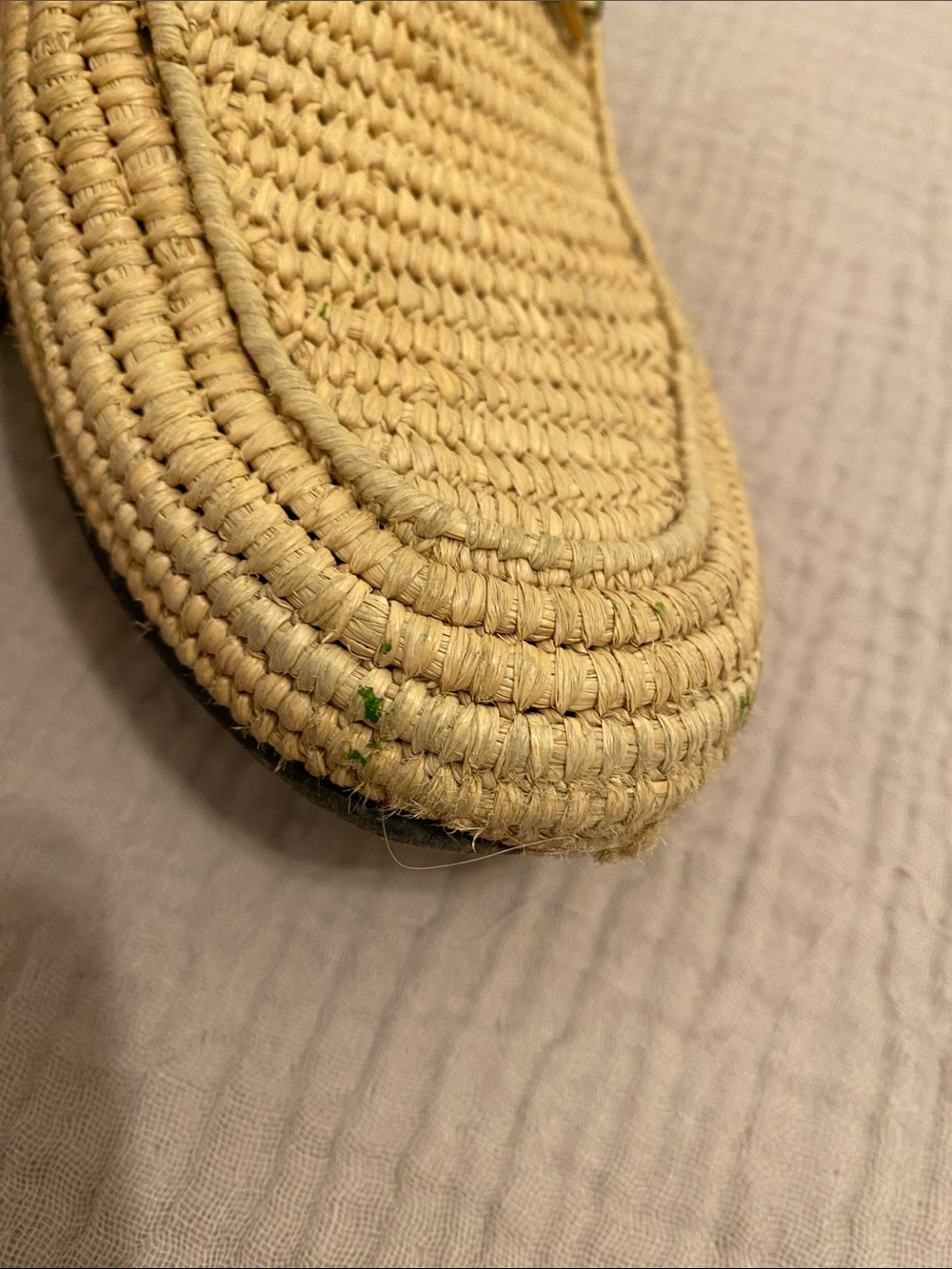 Gucci Beige Raffia Mule Slides with Gold Horsebit. Size 39 - Picture 5 of 12